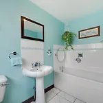 Holiday home 4 Bed In Port Mulgrave Oc-wa302