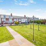 4 Bed In Port Mulgrave Oc-wa302 Casa vacanze *