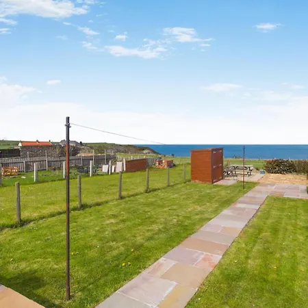 4 Bed In Port Mulgrave Oc-wa302