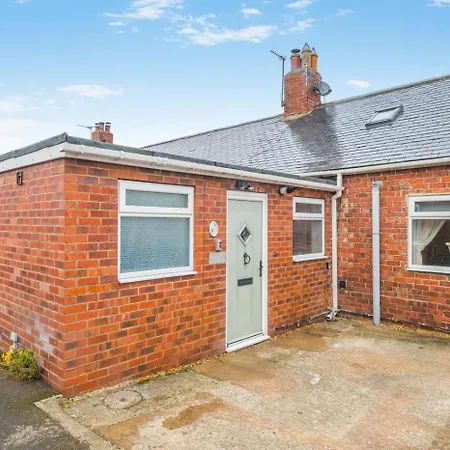 4 Bed In Port Mulgrave Oc-wa302
