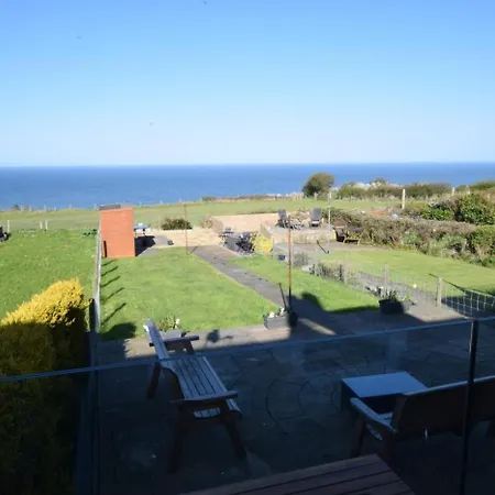 7 The Holiday home *